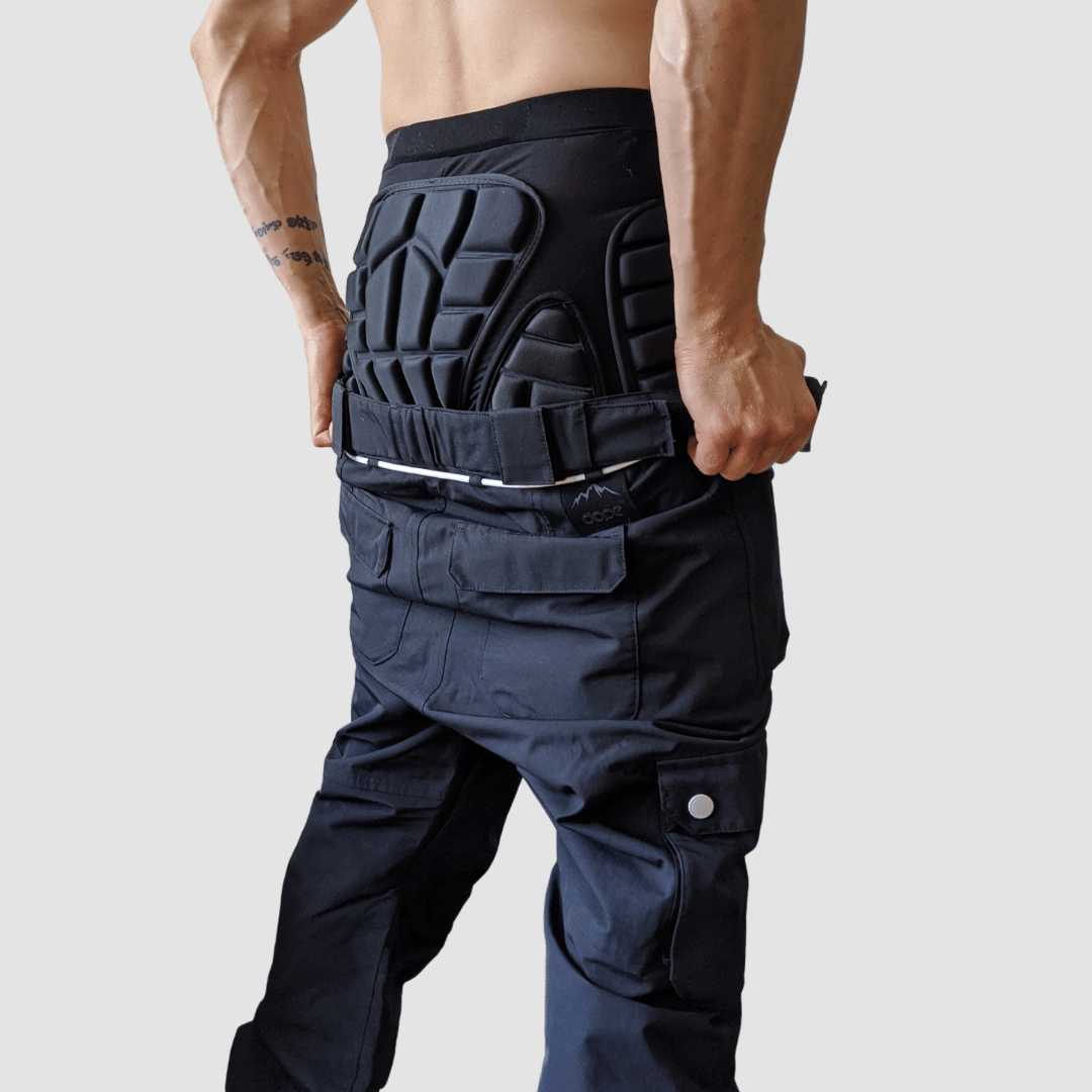 Snowboard Impact Shorts +Free Gift